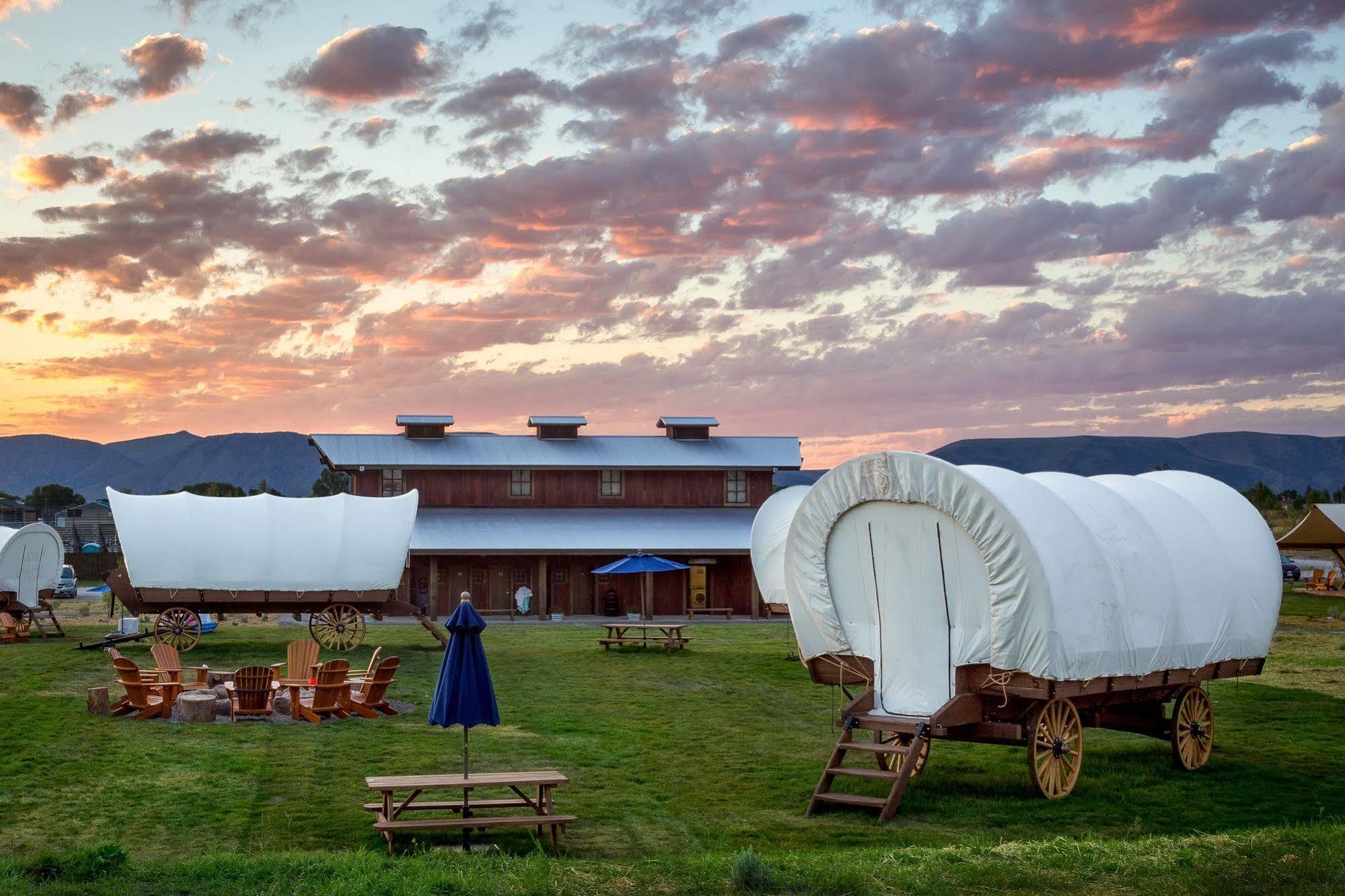 Conestoga Ranch Glamping Resort Garden City Exterior photo