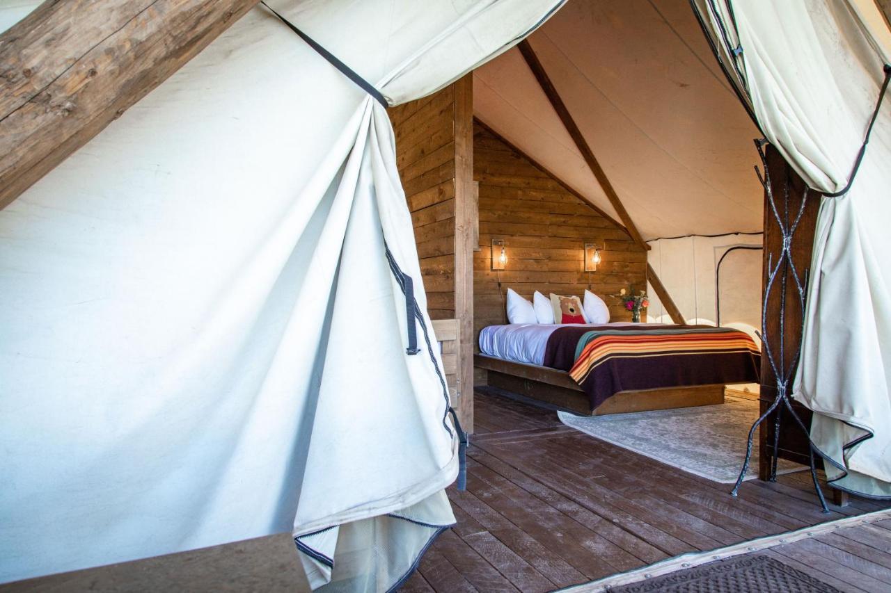 Conestoga Ranch Glamping Resort Garden City Exterior photo